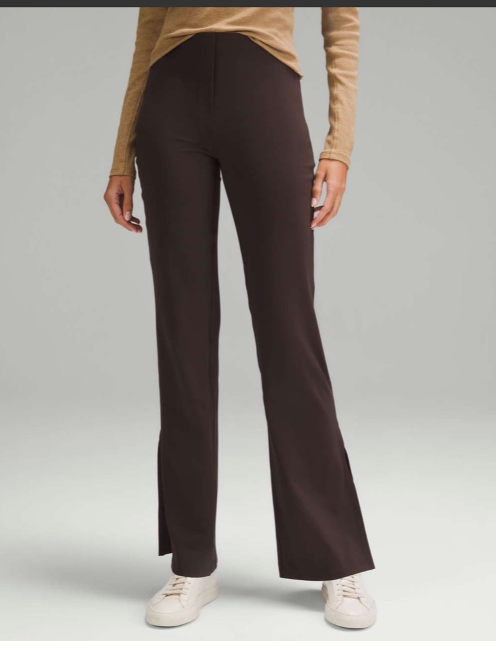Lululemon Smooth-Fit Split-Hem High-Rise Flared Pant
Espresso 10